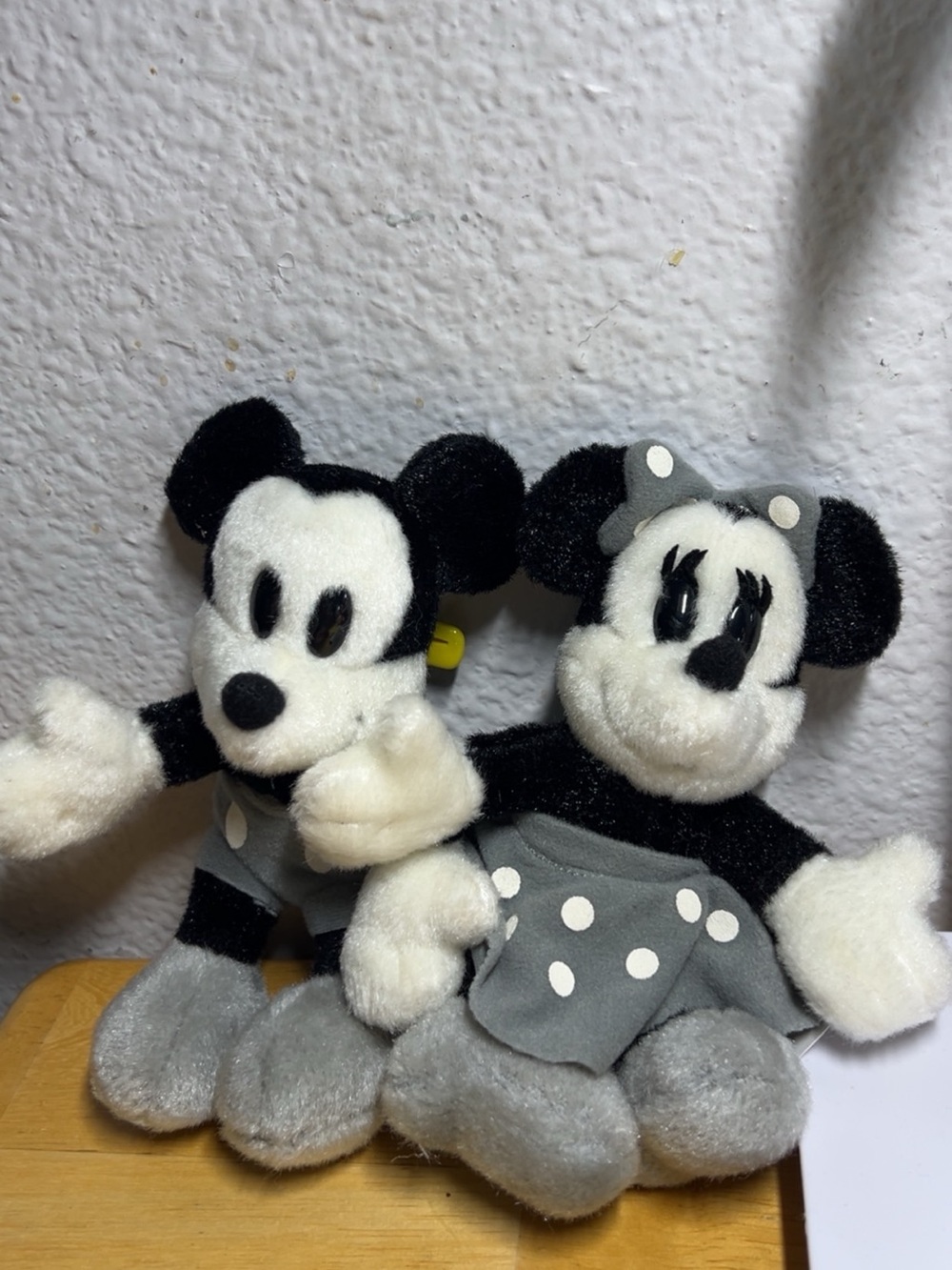 Rare Tokyo Disneyland Vintage Monochrome Mickey ❤️Minnie
